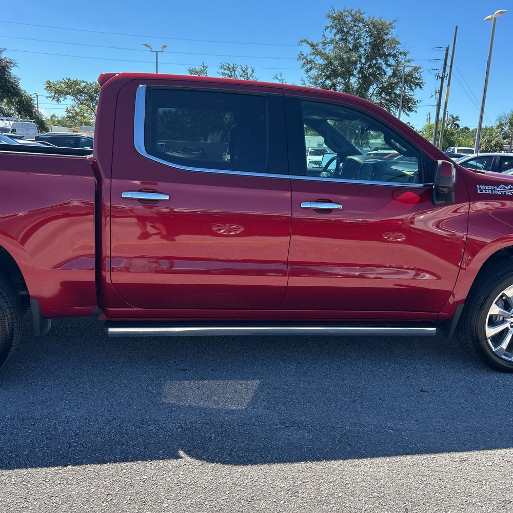2021 Chevrolet Silverado 1500 High Country