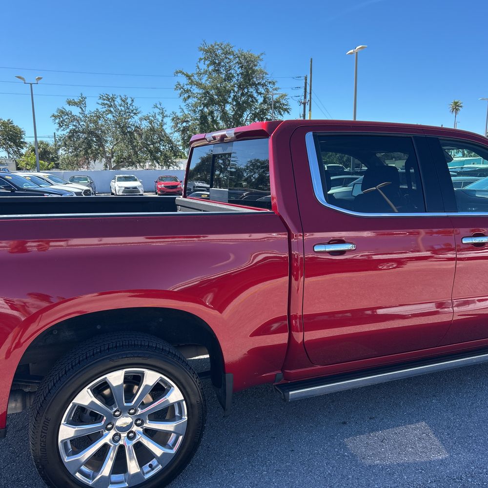 2021 Chevrolet Silverado 1500 High Country