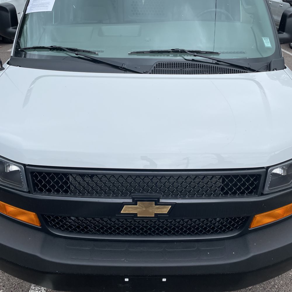 2024 Chevrolet Express 2500