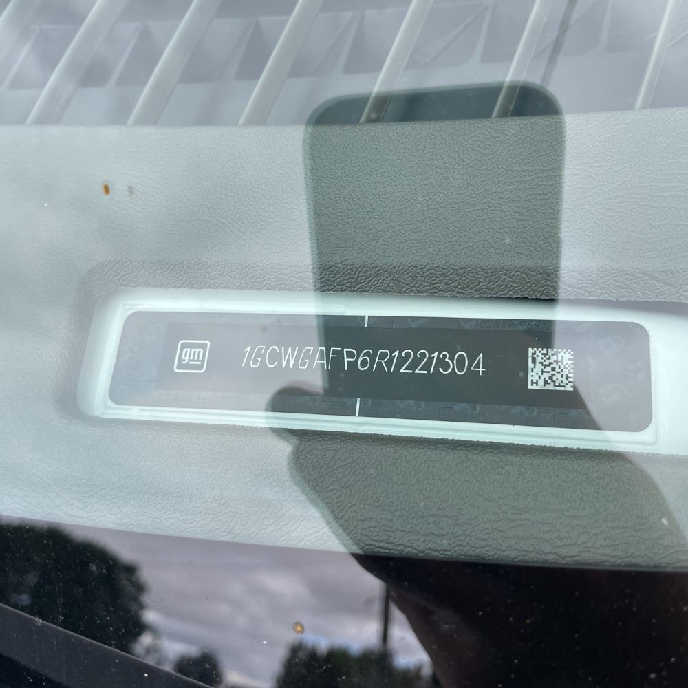 2024 Chevrolet Express 2500