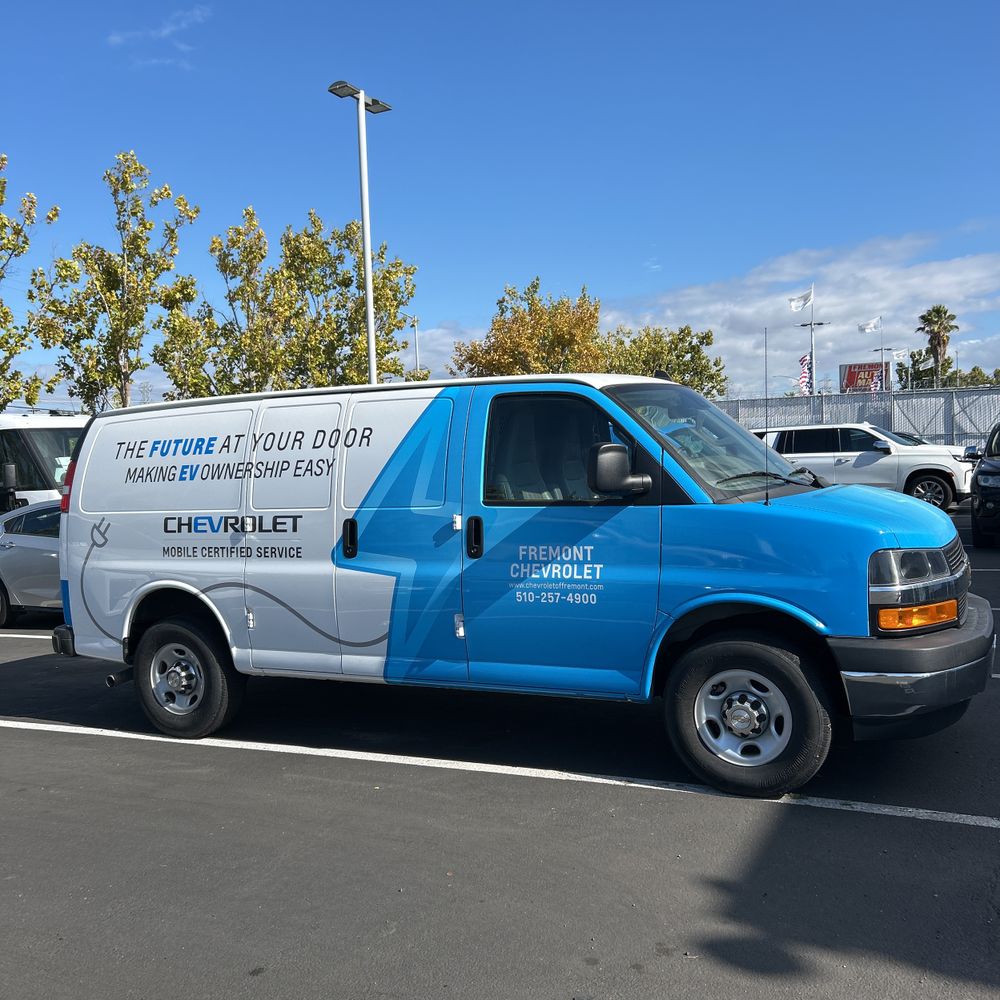 2022 Chevrolet Express 2500