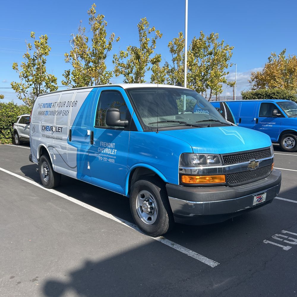 2022 Chevrolet Express 2500