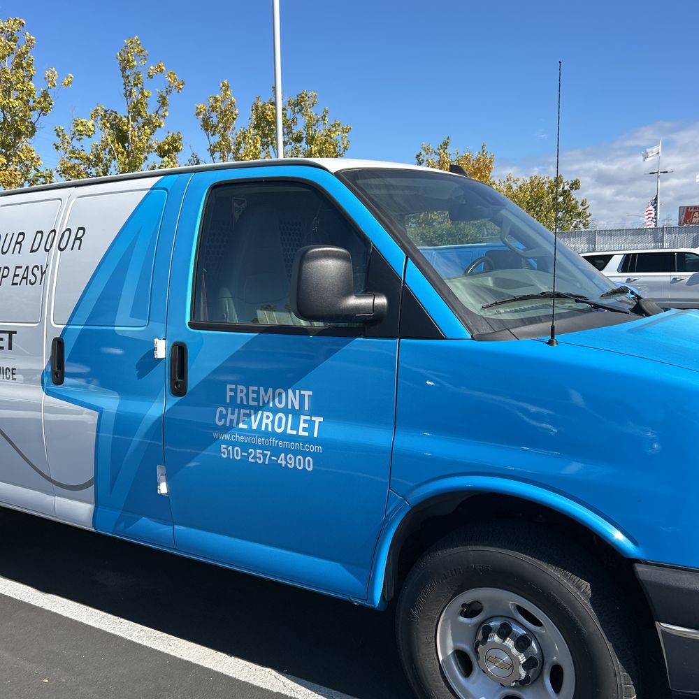 2022 Chevrolet Express 2500