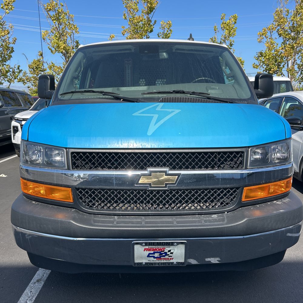 2022 Chevrolet Express 2500
