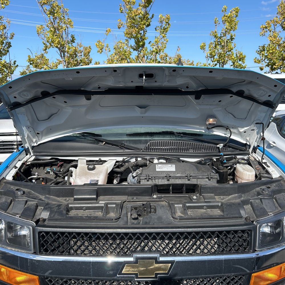 2022 Chevrolet Express 2500