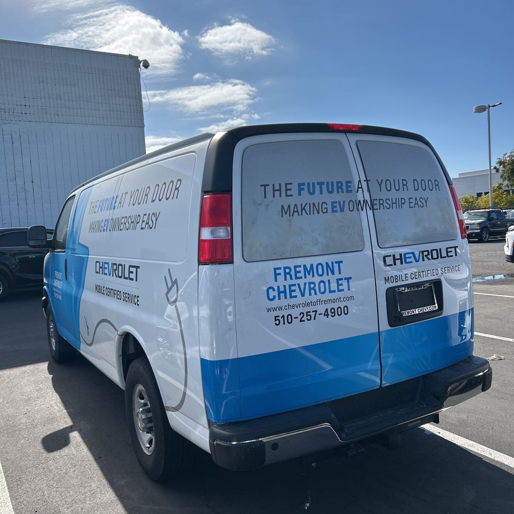 2022 Chevrolet Express 2500