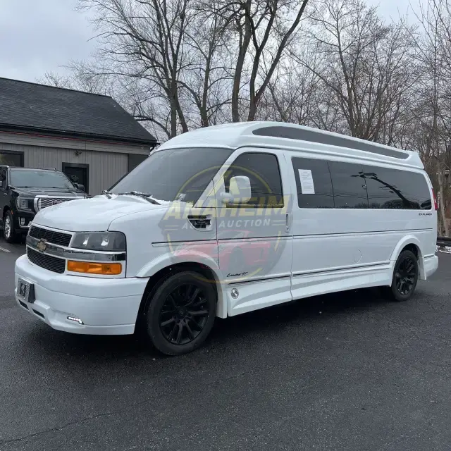 2022 Chevrolet Express 2500