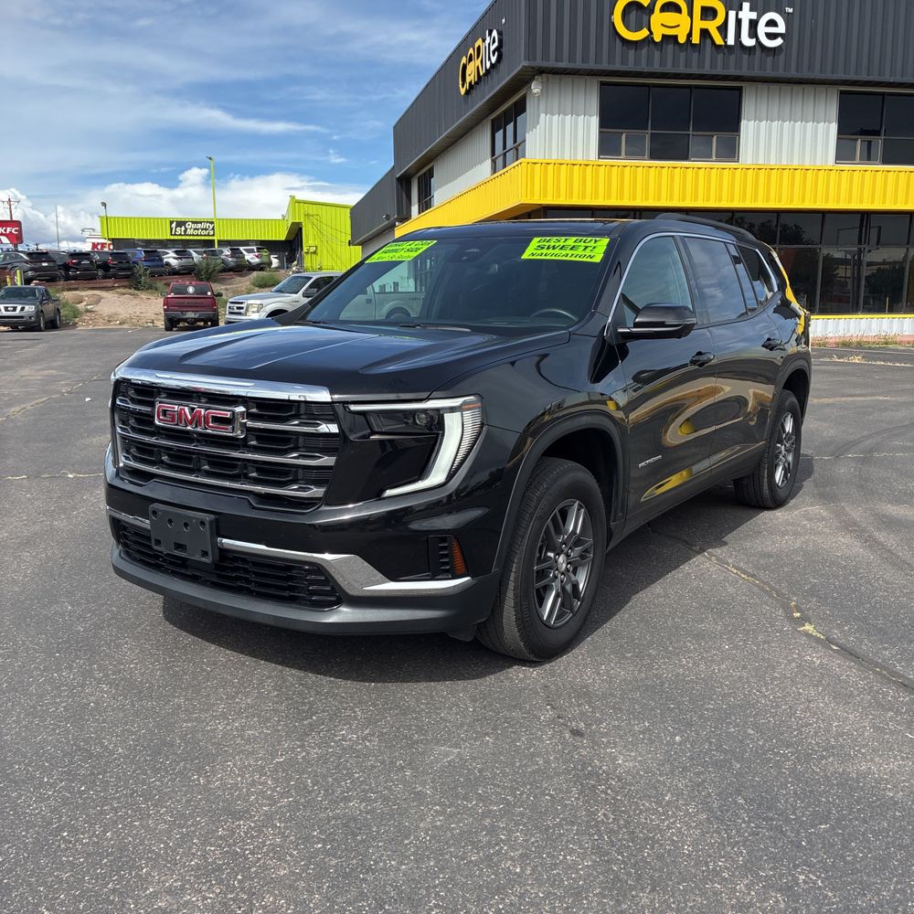 2025 GMC Acadia Elevation
