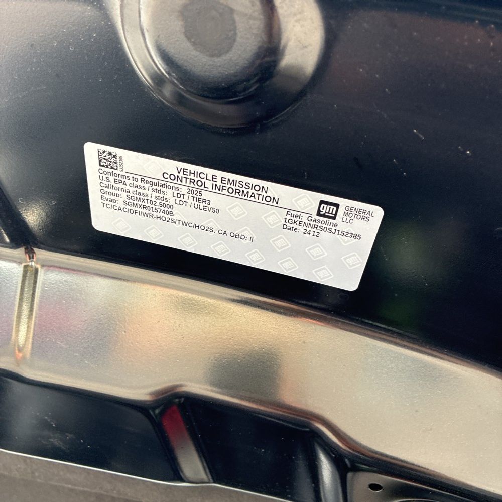 2025 GMC Acadia Elevation