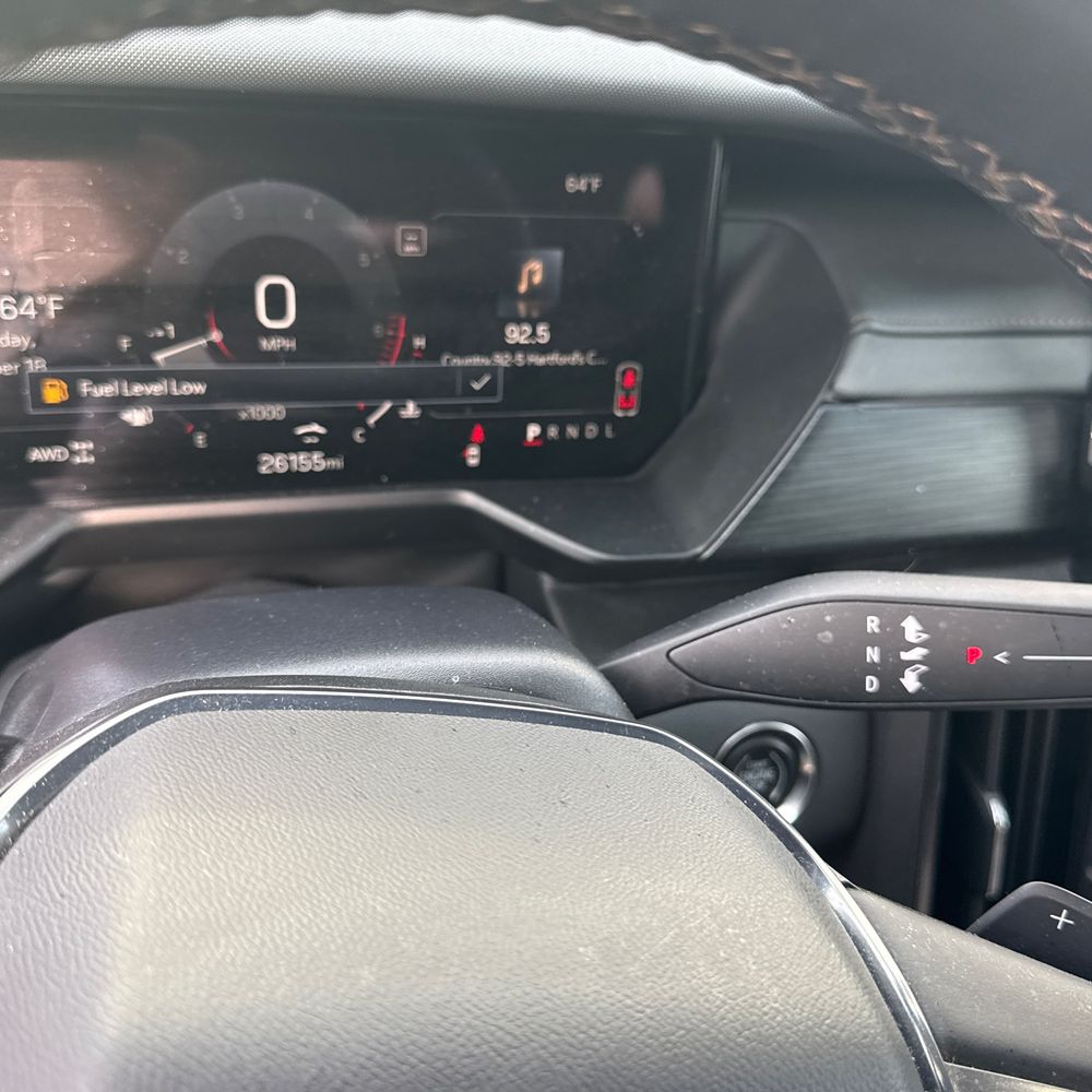2024 GMC Acadia AT4