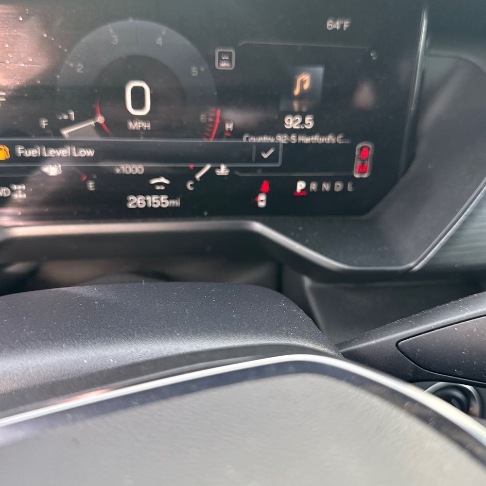 2024 GMC Acadia AT4