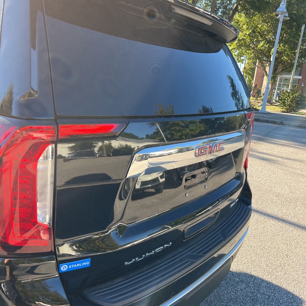 2023 GMC Yukon SLT