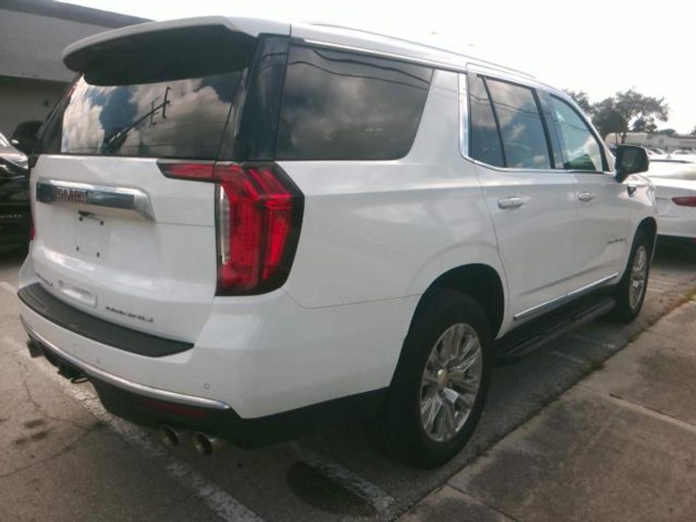 2023 GMC Yukon Denali