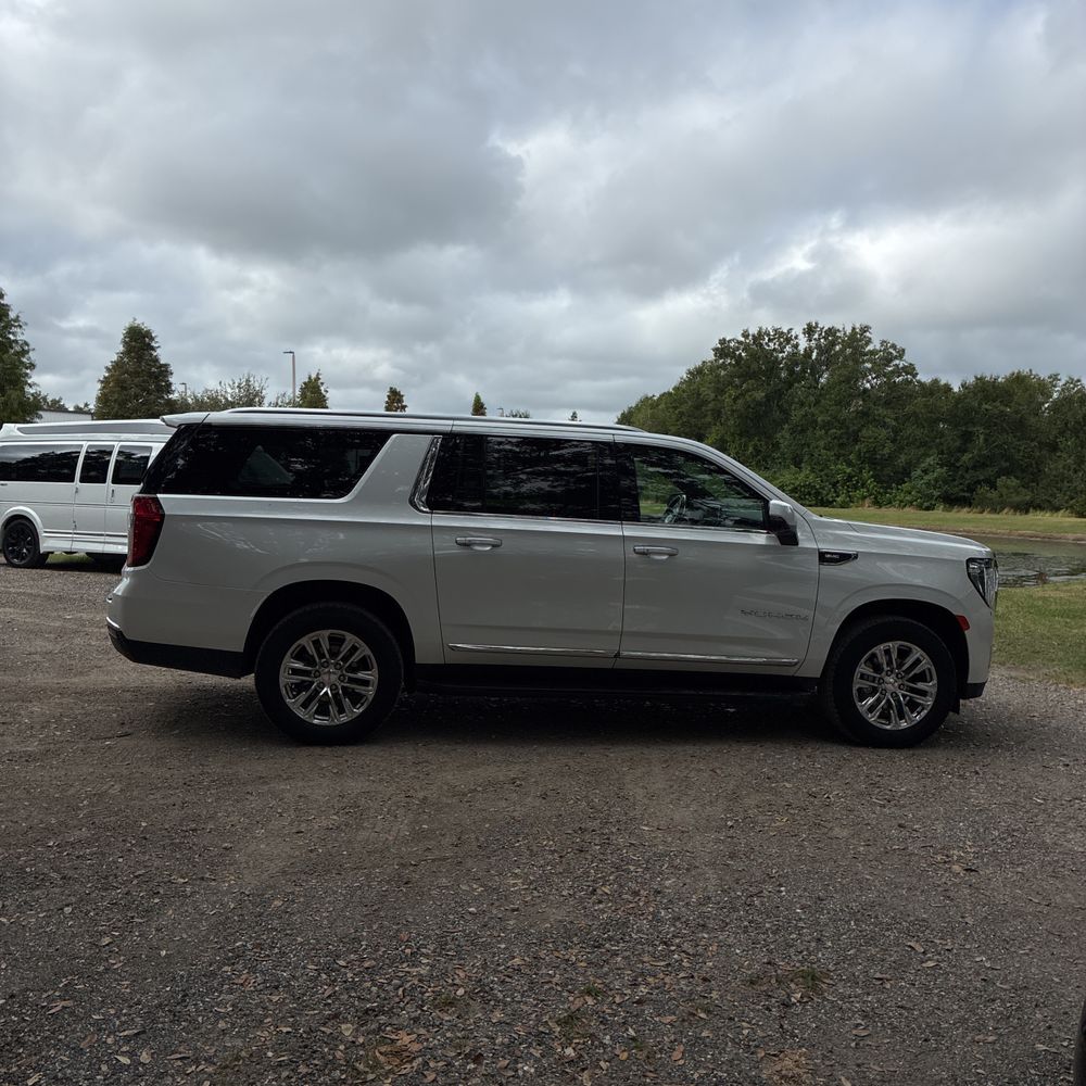 2021 GMC Yukon XL SLT