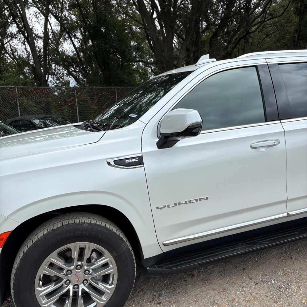 2021 GMC Yukon XL SLT
