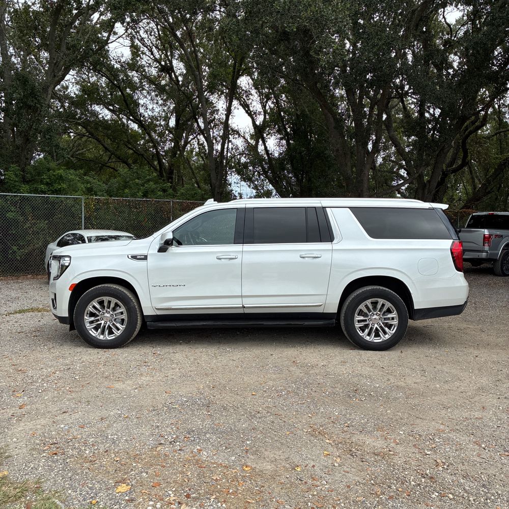 2021 GMC Yukon XL SLT