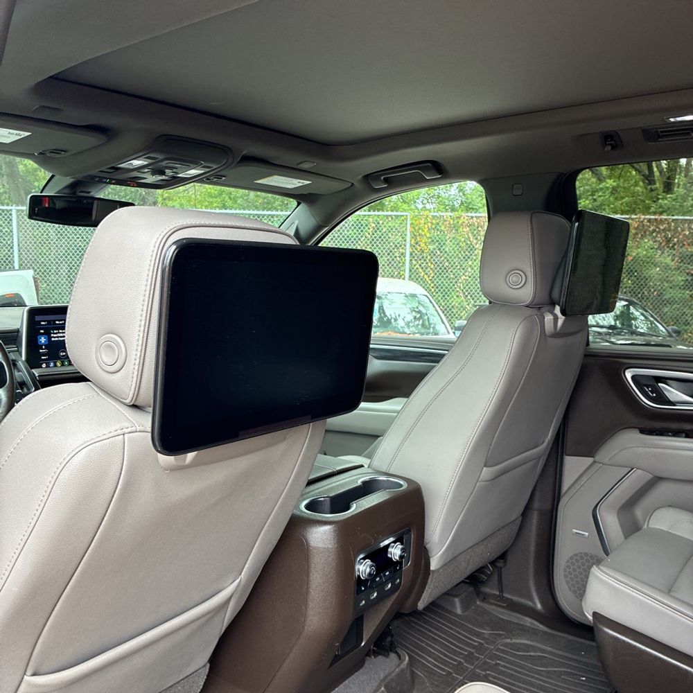 2021 GMC Yukon XL SLT