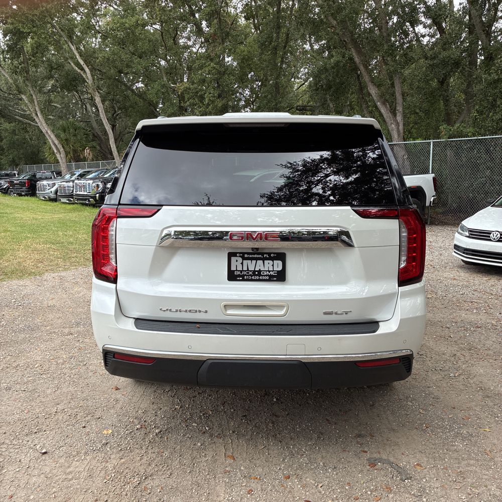 2021 GMC Yukon XL SLT