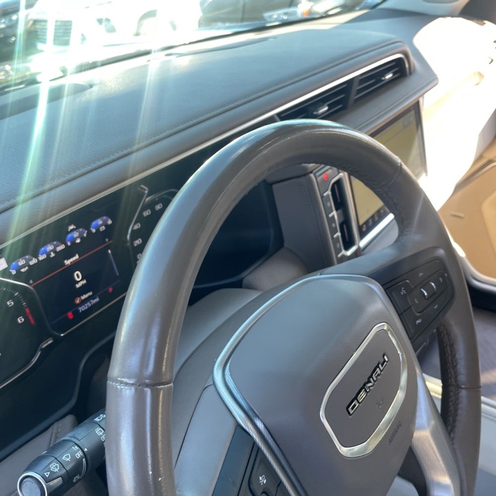 2021 GMC Yukon XL Denali