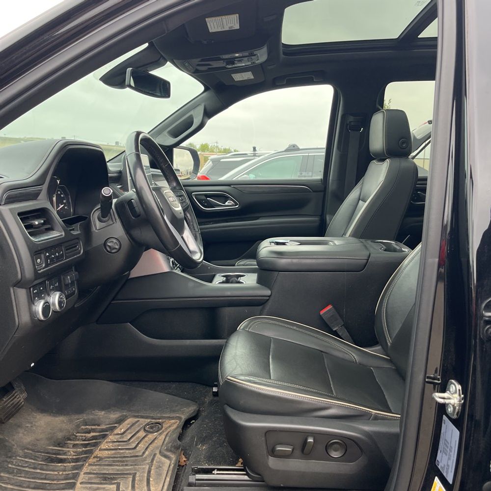 2021 GMC Yukon SLT