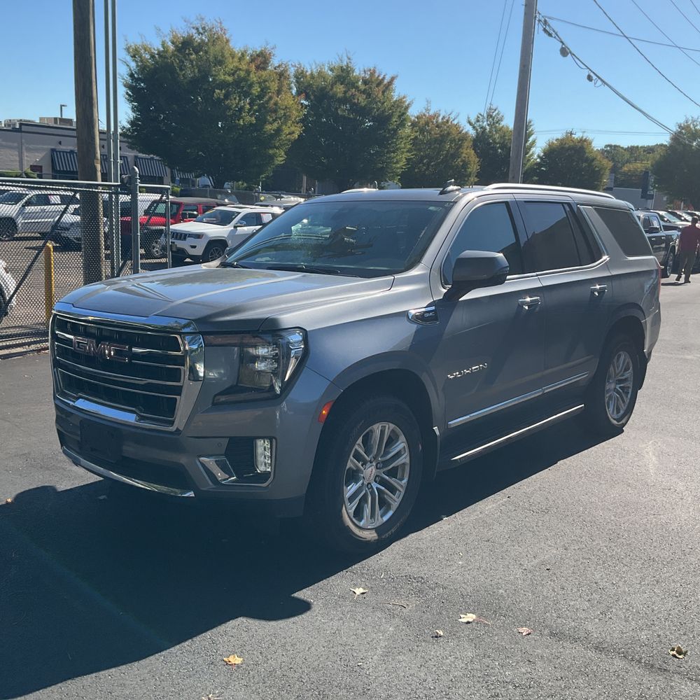 2021 GMC Yukon SLT 4D SUV 4WD