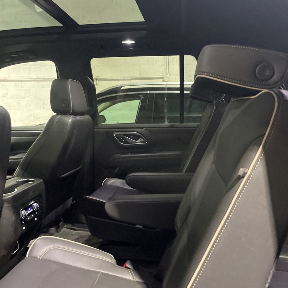 2021 GMC Yukon SLT 4D SUV 4WD