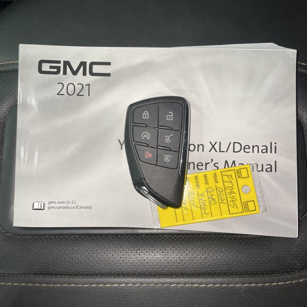 2021 GMC Yukon SLT 4D SUV 4WD