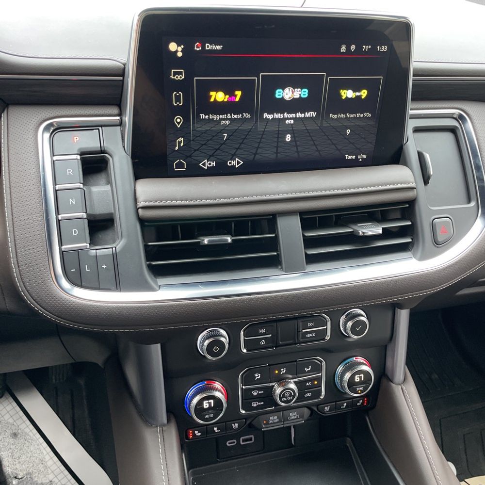 2024 GMC Yukon SLT