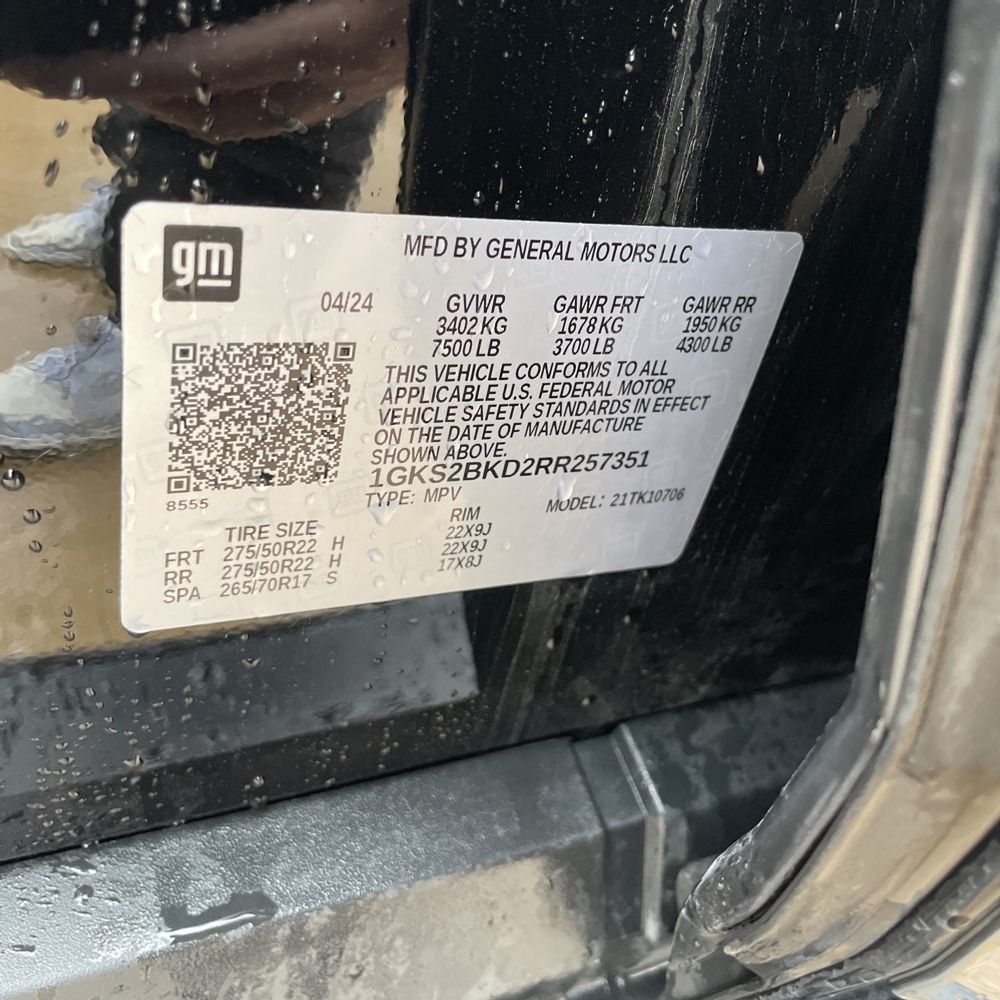 2024 GMC Yukon SLT