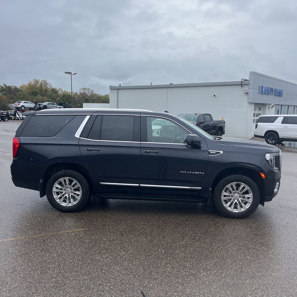 2024 GMC Yukon SLT