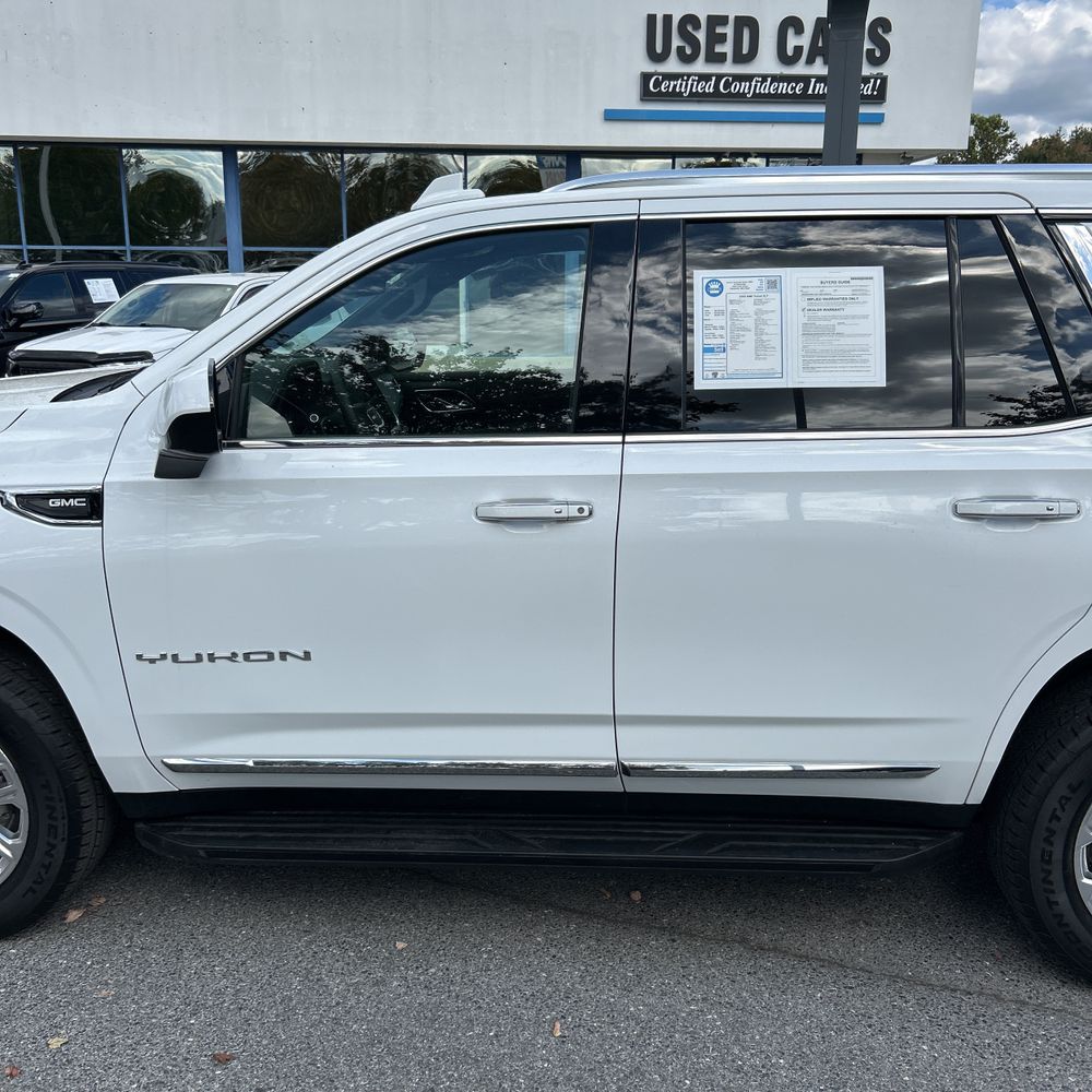 2024 GMC Yukon SLT