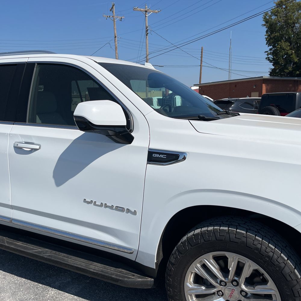 2021 GMC Yukon SLT