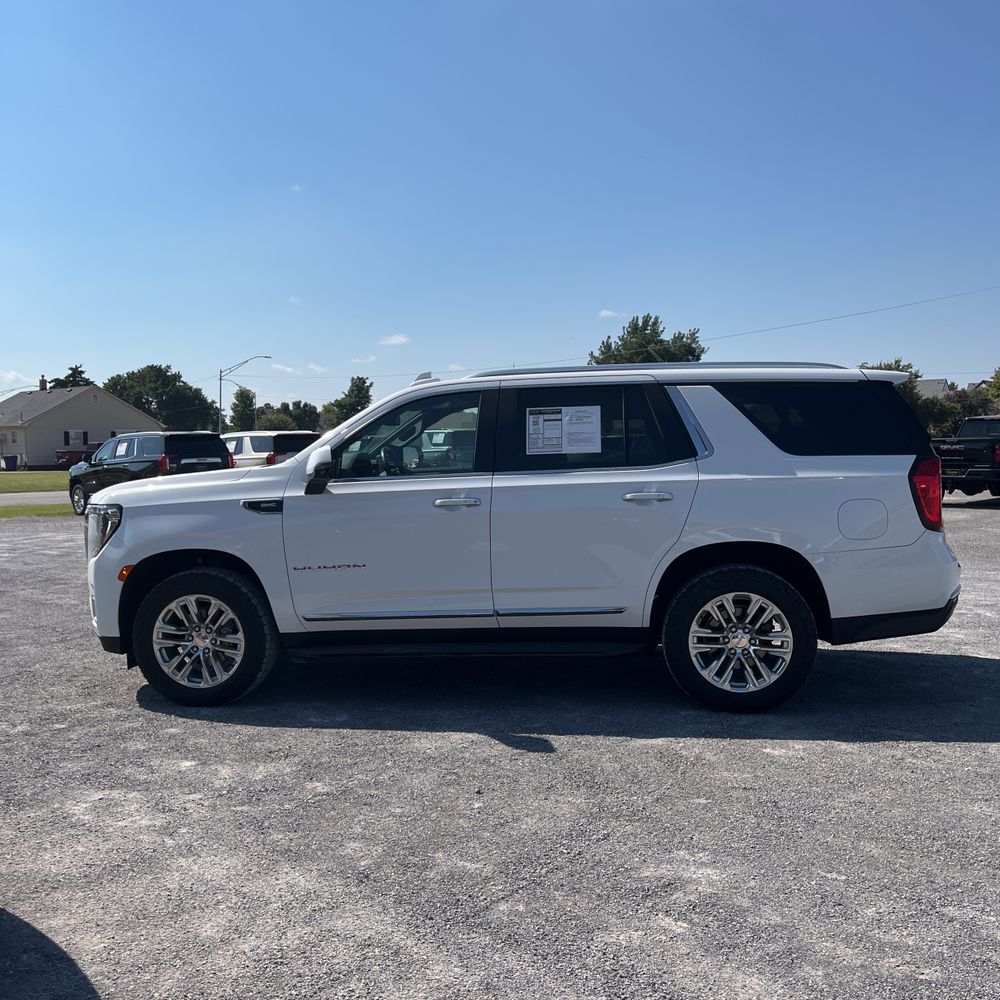 2021 GMC Yukon SLT