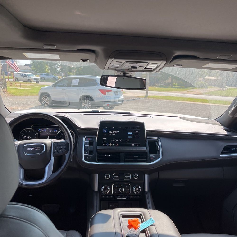2021 GMC Yukon SLT