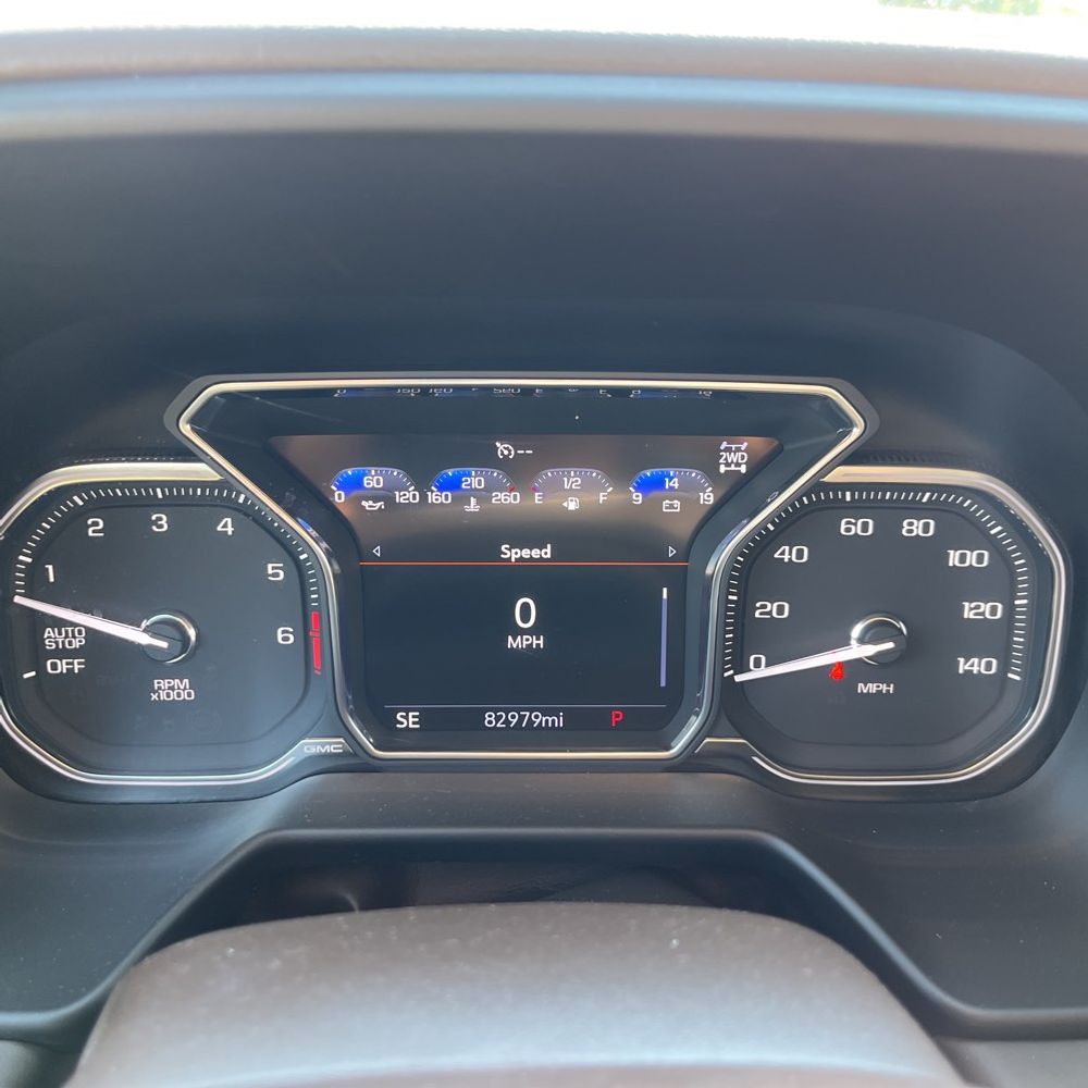 2021 GMC Yukon SLT