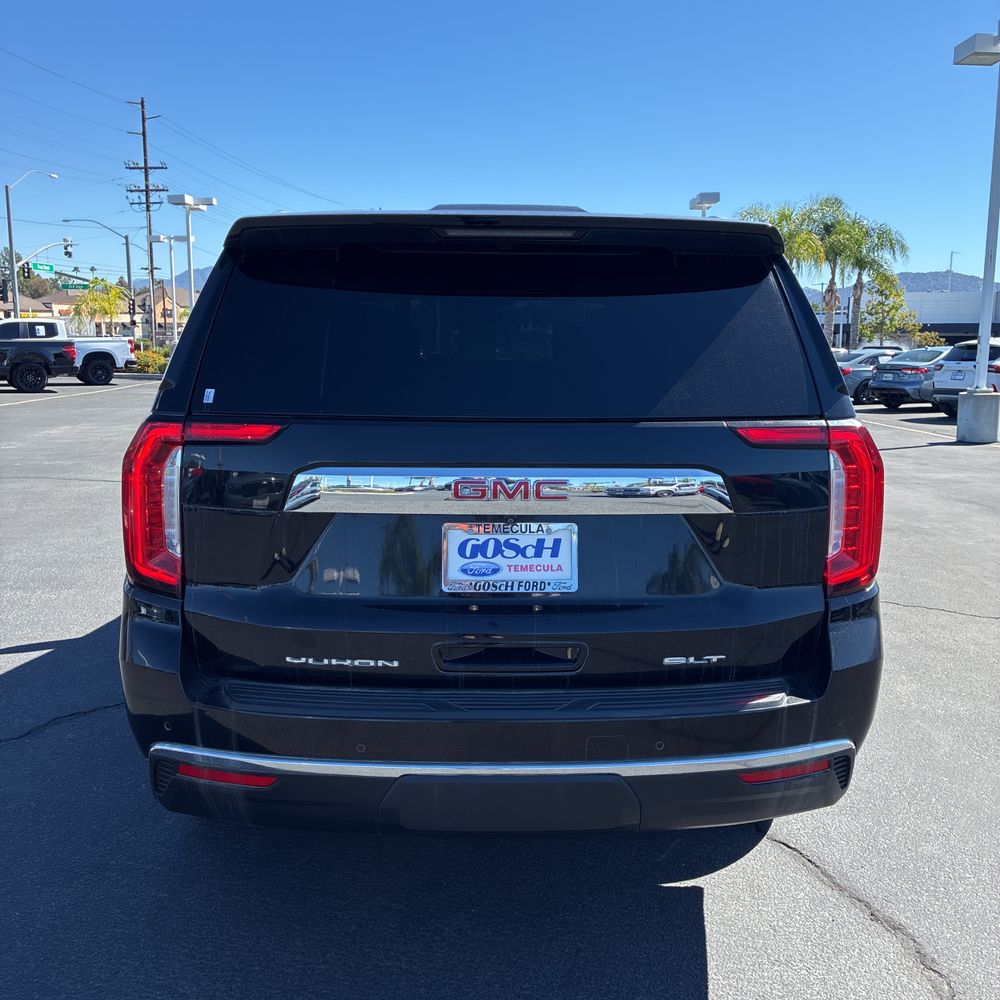 2022 GMC Yukon SLT
