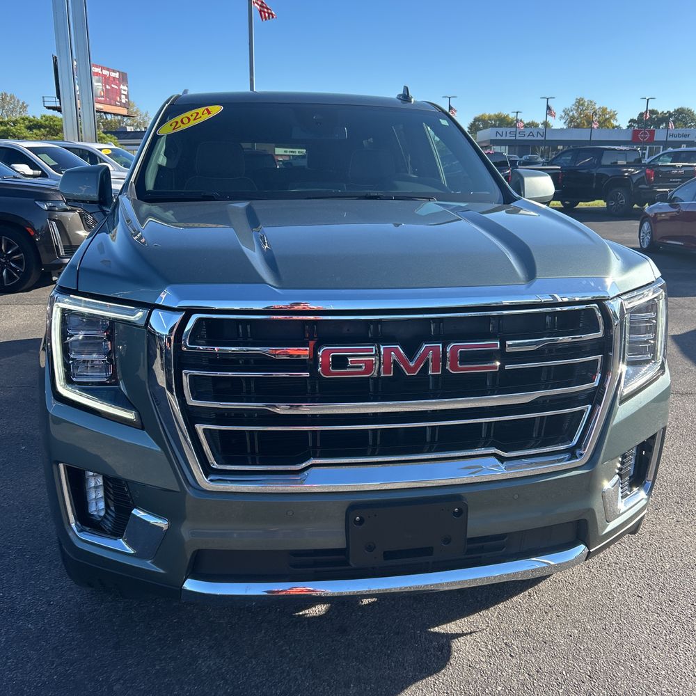 2024 GMC Yukon SLT