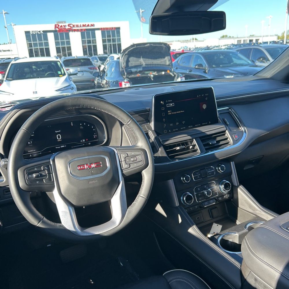 2024 GMC Yukon SLT