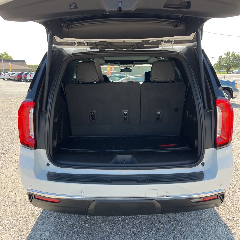 2022 GMC Yukon SLT