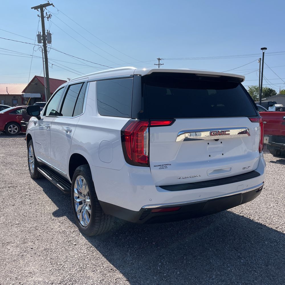 2022 GMC Yukon SLT