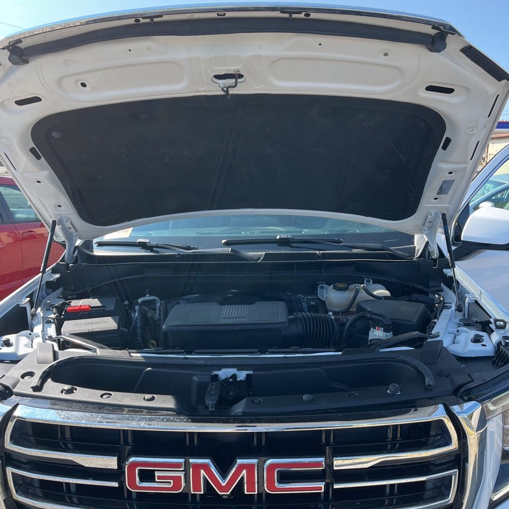 2022 GMC Yukon SLT