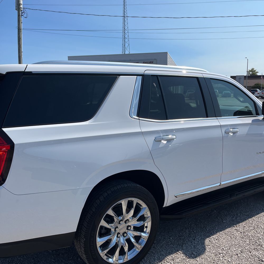 2022 GMC Yukon SLT