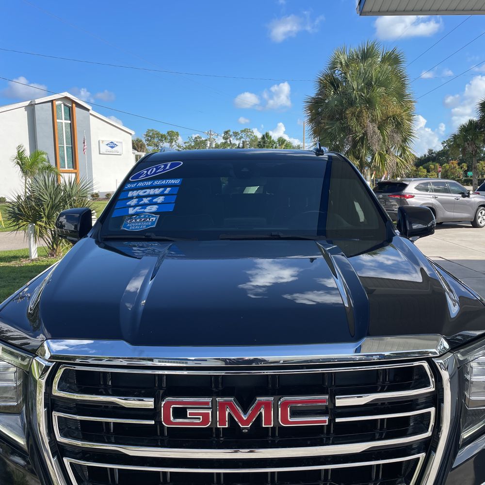 2021 GMC Yukon SLT