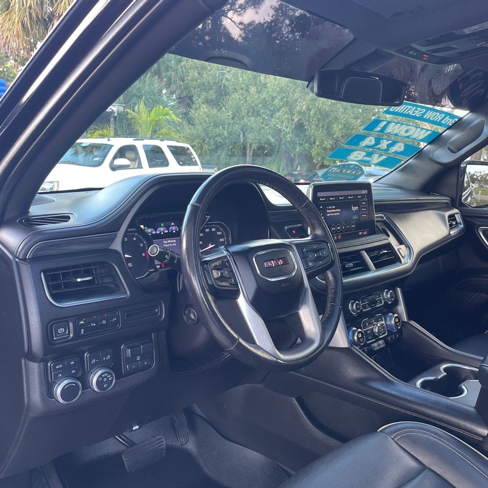 2021 GMC Yukon SLT