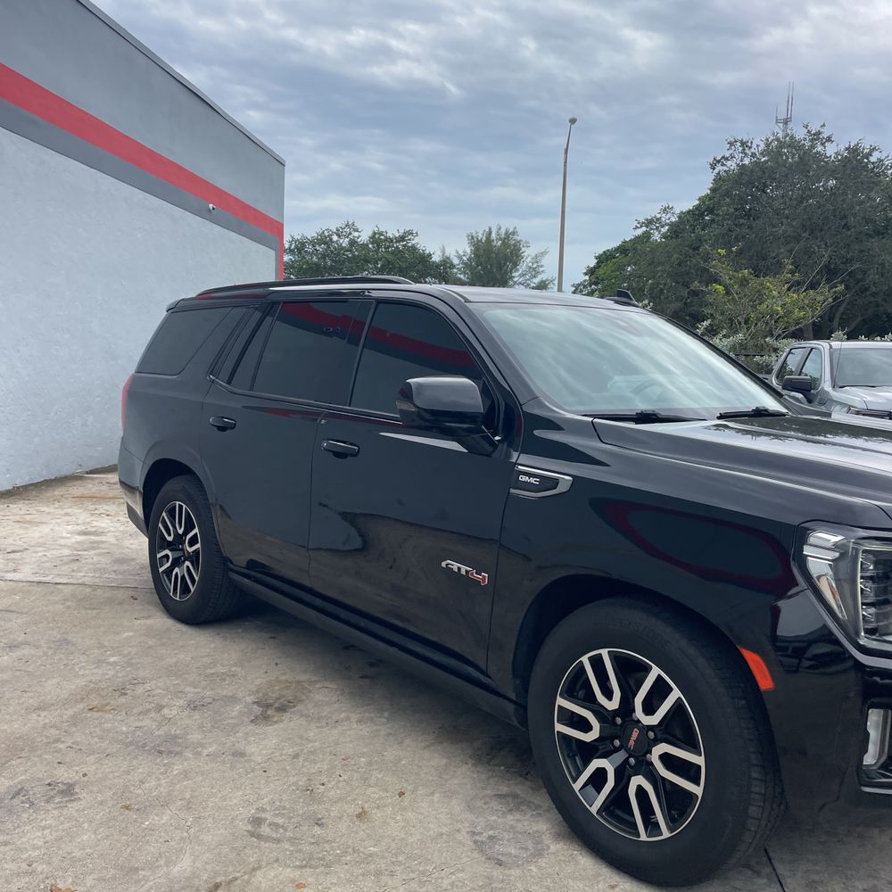 2021 GMC Yukon AT4