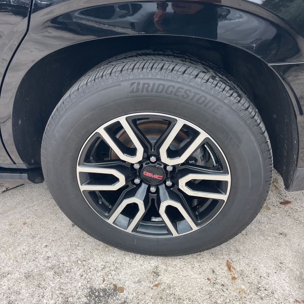 2021 GMC Yukon AT4