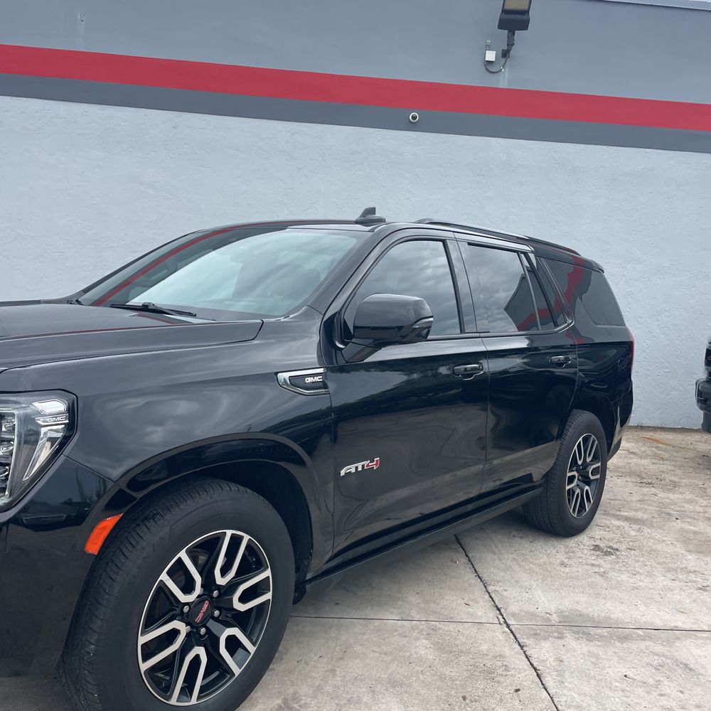 2021 GMC Yukon AT4