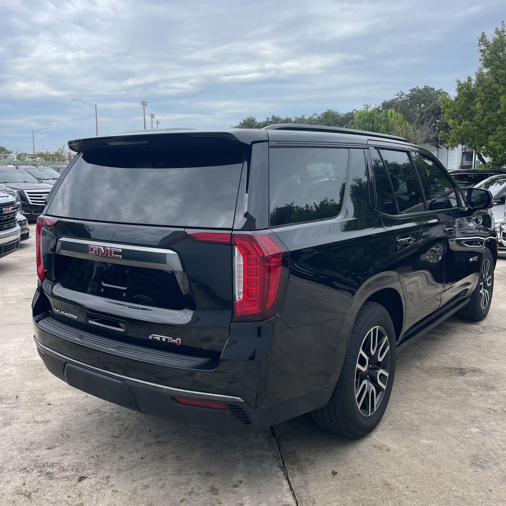 2021 GMC Yukon AT4