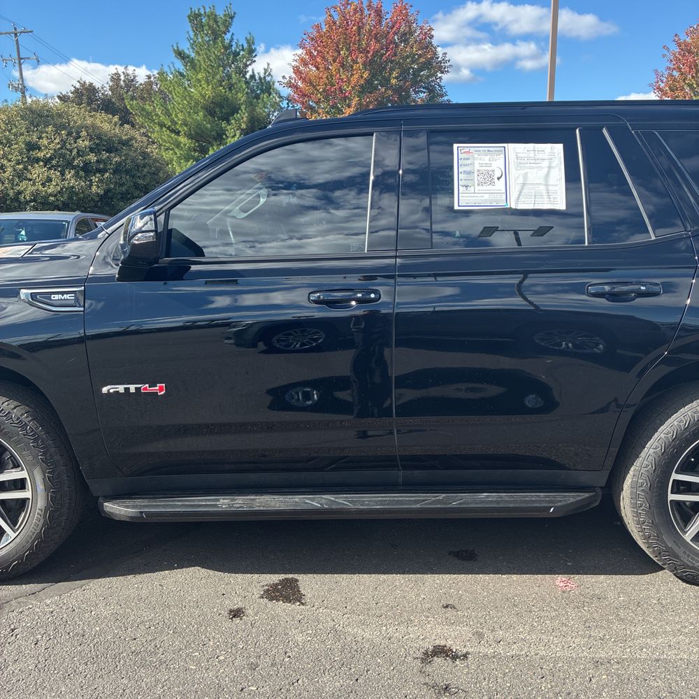 2024 GMC Yukon AT4