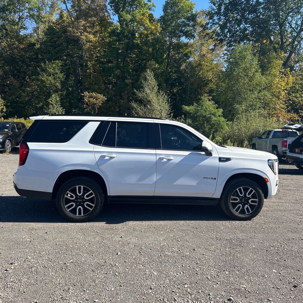 2021 GMC Yukon AT4